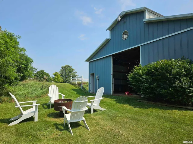 $499,000 | 10198-2720 East 2720 Street, Kewanee, IL 61443