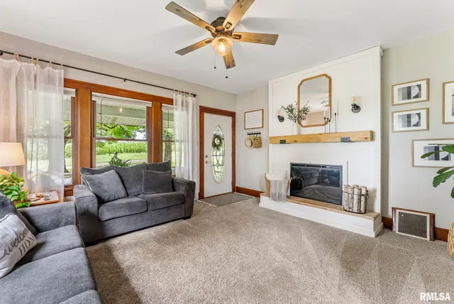 $499,000 | 10198-2720 East 2720 Street, Kewanee, IL 61443