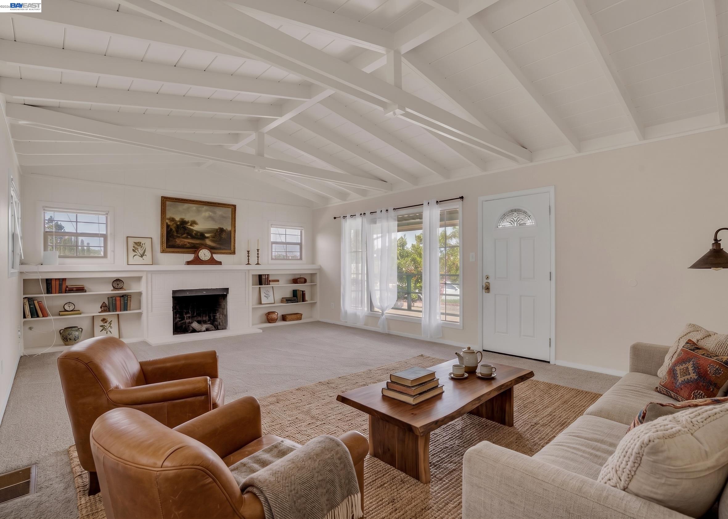 935 Second Avenue Pinole, CA 94564 - Photo 3 of 34 Virtually staged