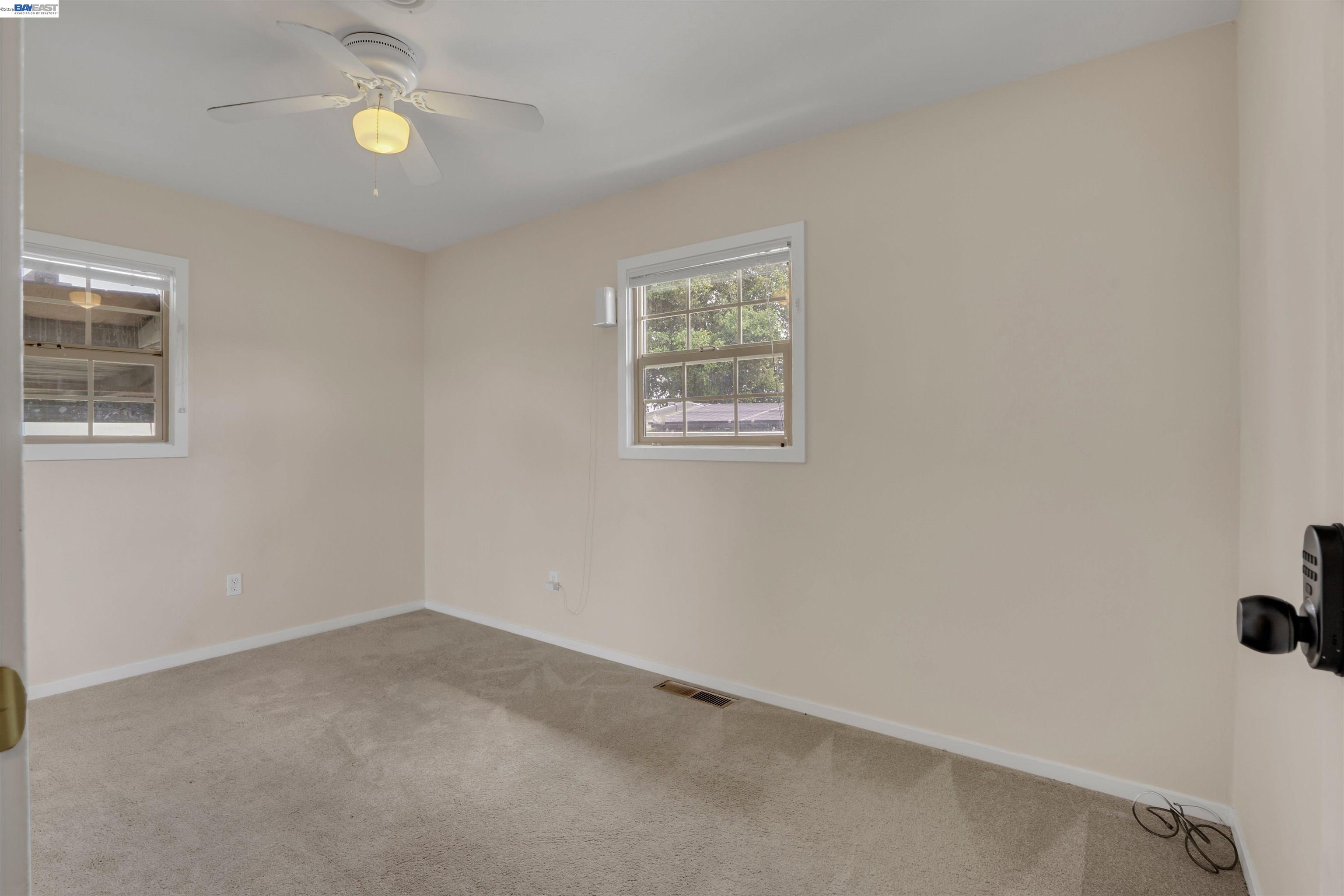 935 Second Avenue Pinole, CA 94564 - Photo 10 of 34