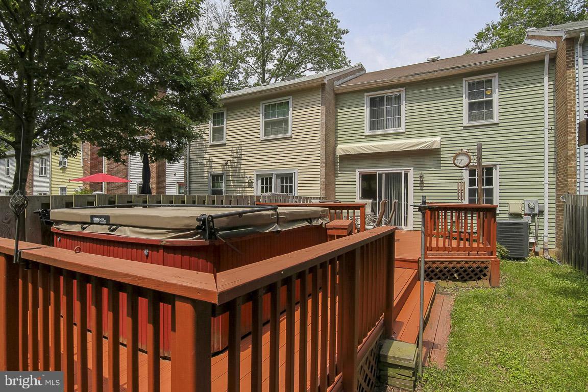 8325 Moline Place Springfield, VA 22153 - Photo 18 of 18 Exterior (Rear)