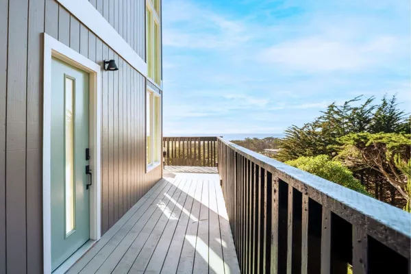 $2,300,000 | 52 Frances Avenue, Pacifica, CA 94044