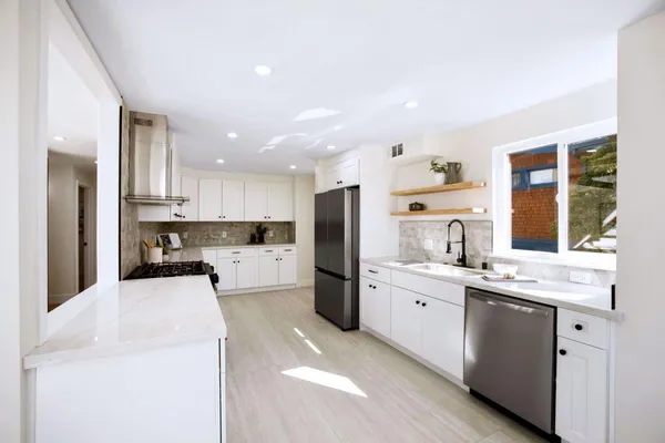 $2,300,000 | 52 Frances Avenue, Pacifica, CA 94044