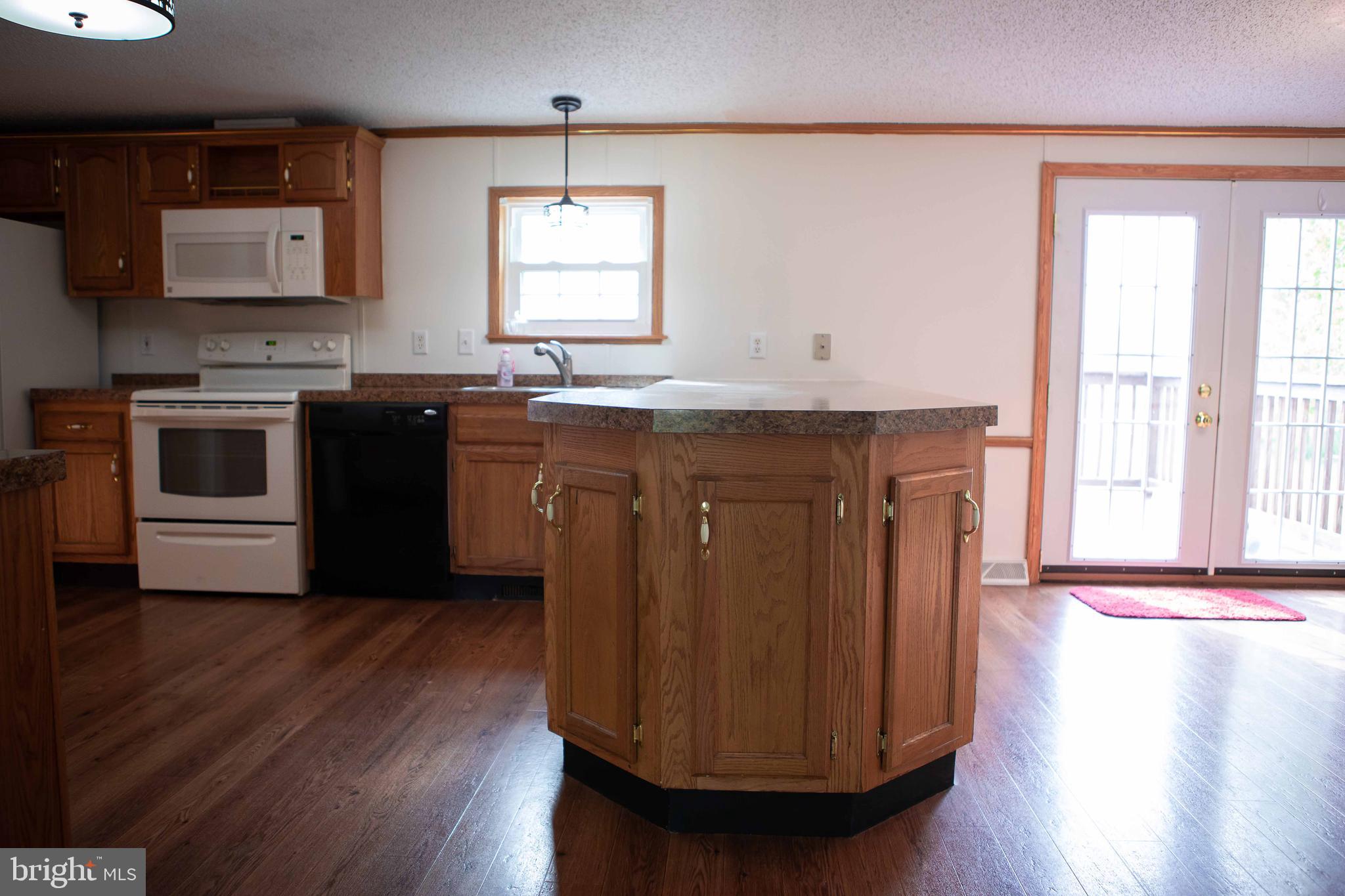 2565 Warm Spring Road Chambersburg, PA 17202 - Photo 15 of 32 Kitchen