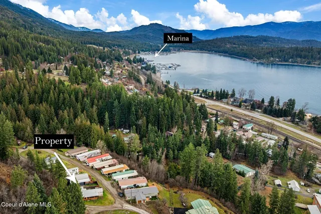 $165,000 | 302 School Street, Unit 11, Hope, ID 83836