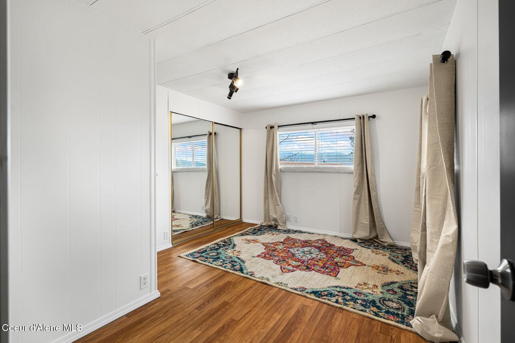 302 School Street, Unit 11 Hope, ID 83836 - Photo 23 of 39 85980014