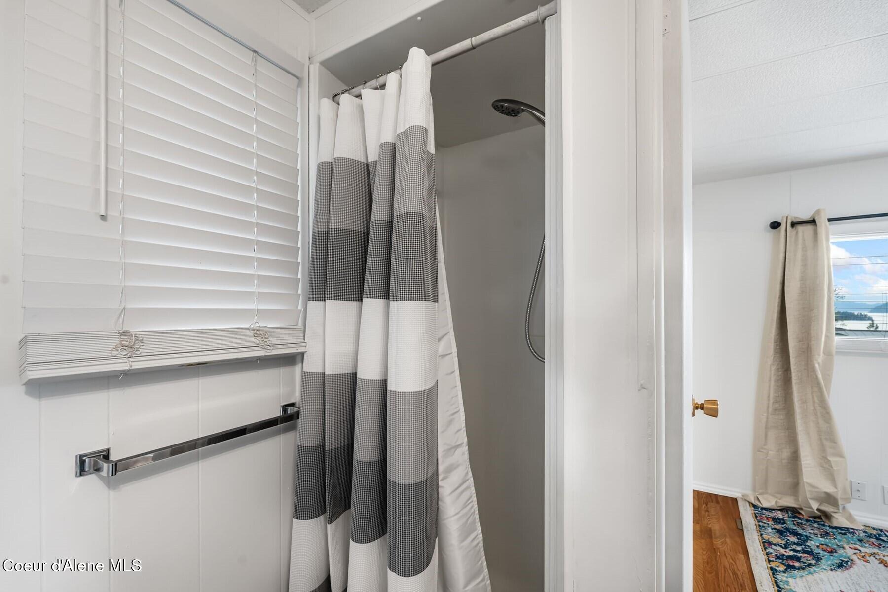 302 School Street, Unit 11 Hope, ID 83836 - Photo 27 of 39 85980018