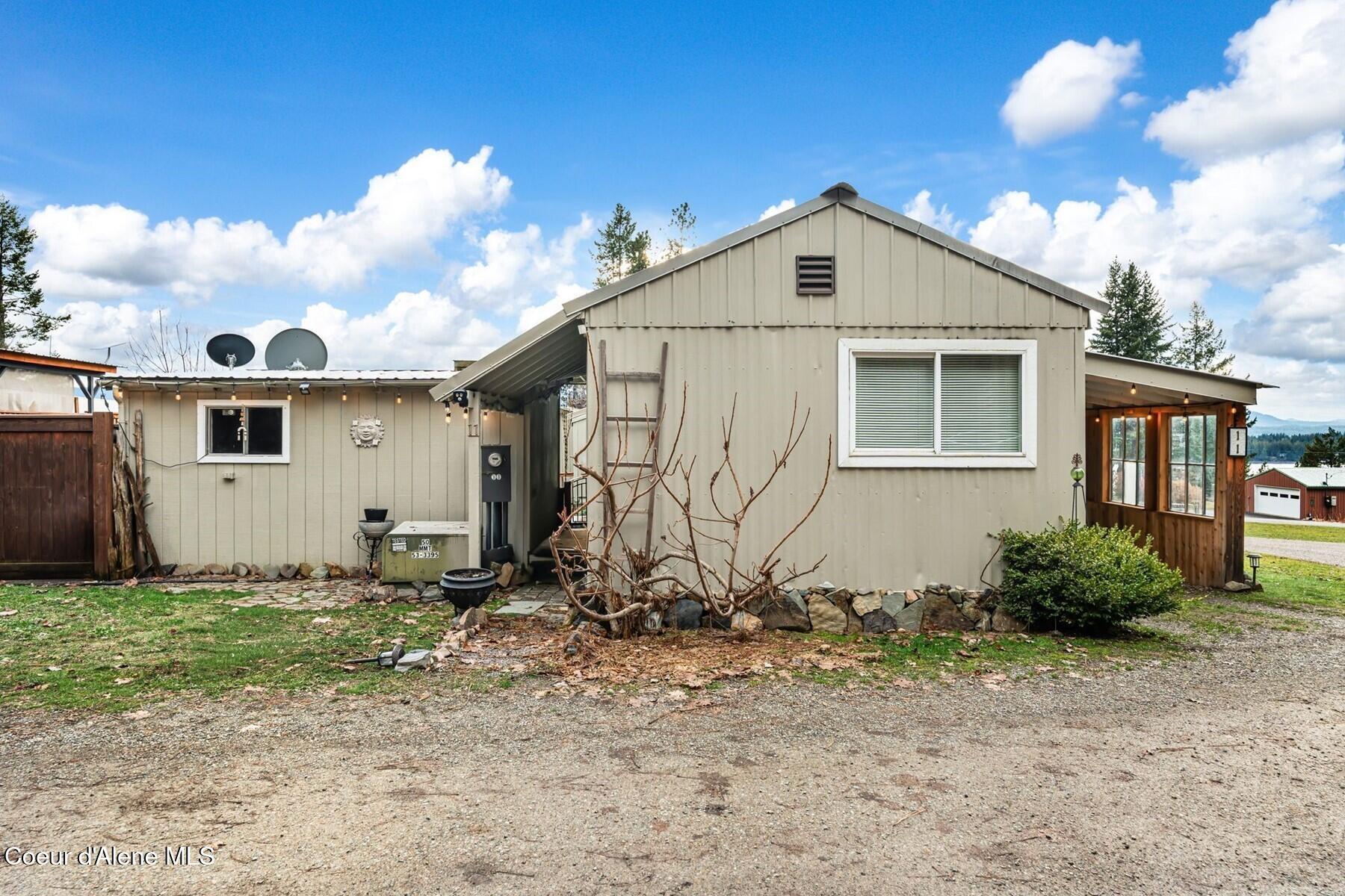 302 School Street, Unit 11 Hope, ID 83836 - Photo 31 of 39 85980022