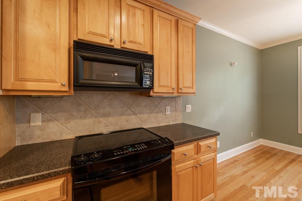 7202 Summit Waters Lane Raleigh, NC 27613 - Photo 16 of 30 Kitchen