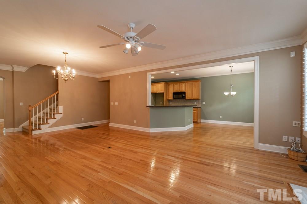 7202 Summit Waters Lane Raleigh, NC 27613 - Photo 8 of 30 Living Room