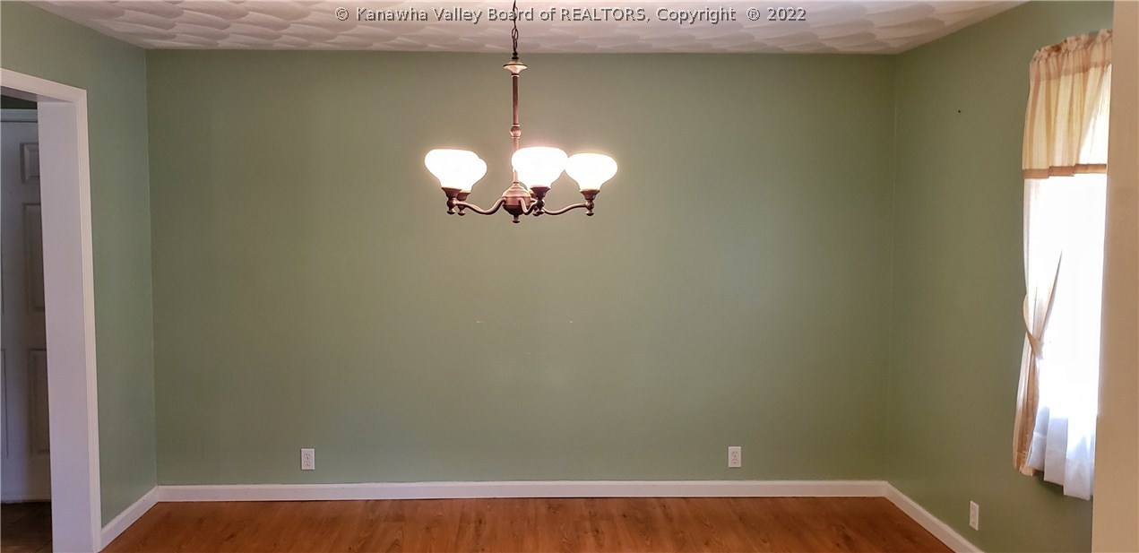 410 Blake Road Nitro, WV 25143 - Photo 5 of 30 Gallery Image 5