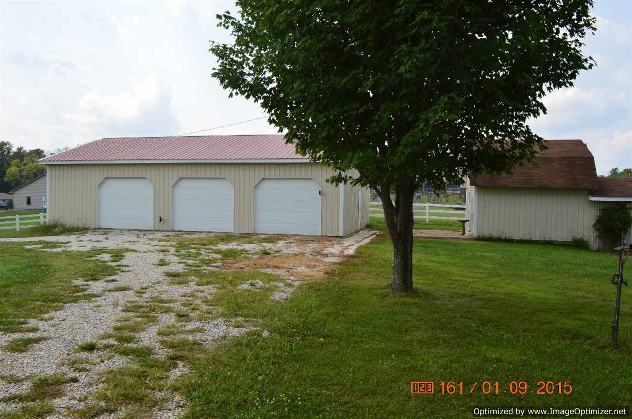 3571 Leatherwood Road Bedford, IN 47421 - Photo 3 of 24 Gallery Image 3