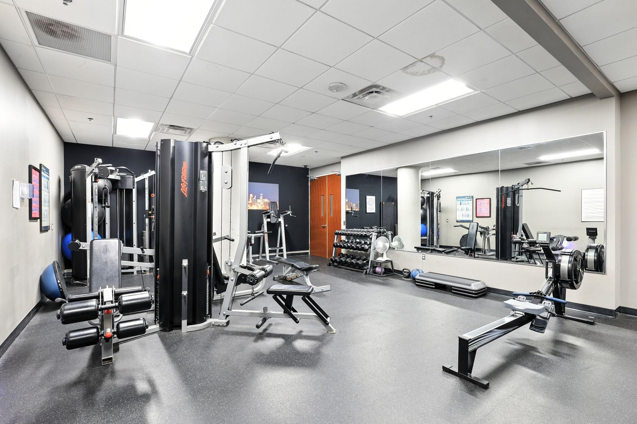 5601 Smetana Drive, Unit 1010 Minnetonka, MN 55343 - Photo 21 of 39