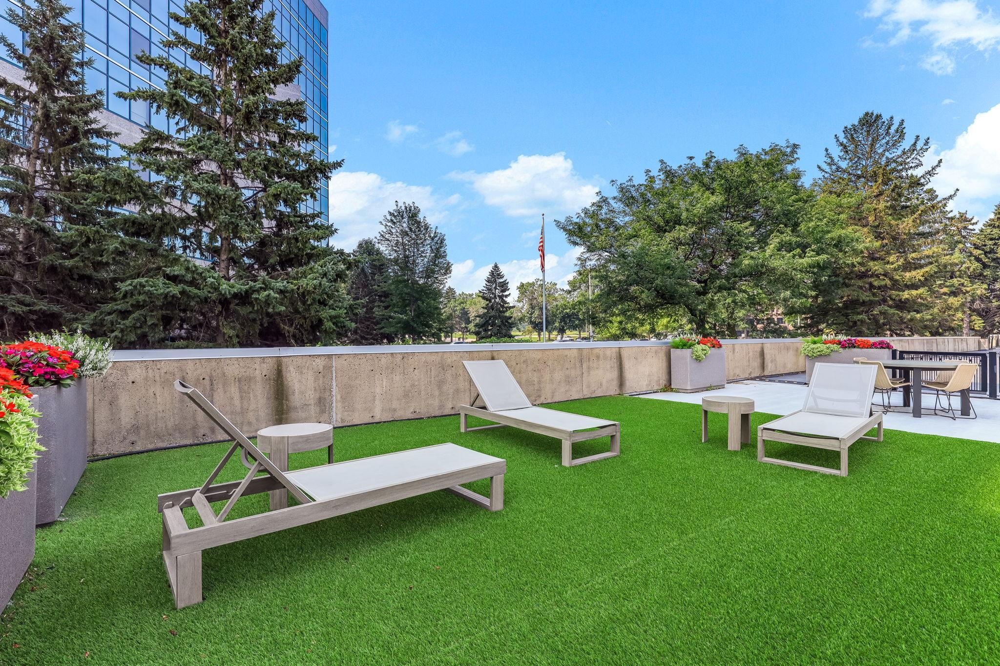 5601 Smetana Drive, Unit 1010 Minnetonka, MN 55343 - Photo 29 of 39