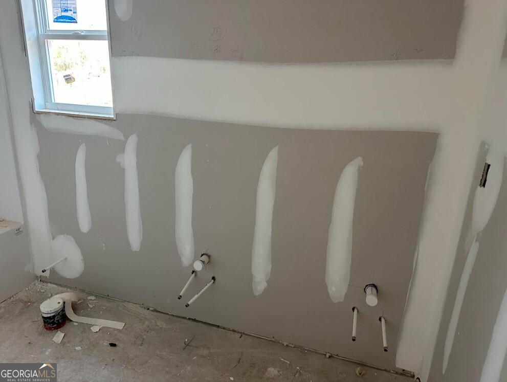 329 Ridgewood Road Jefferson, GA 30549 - Photo 9 of 12 a view of a closet area