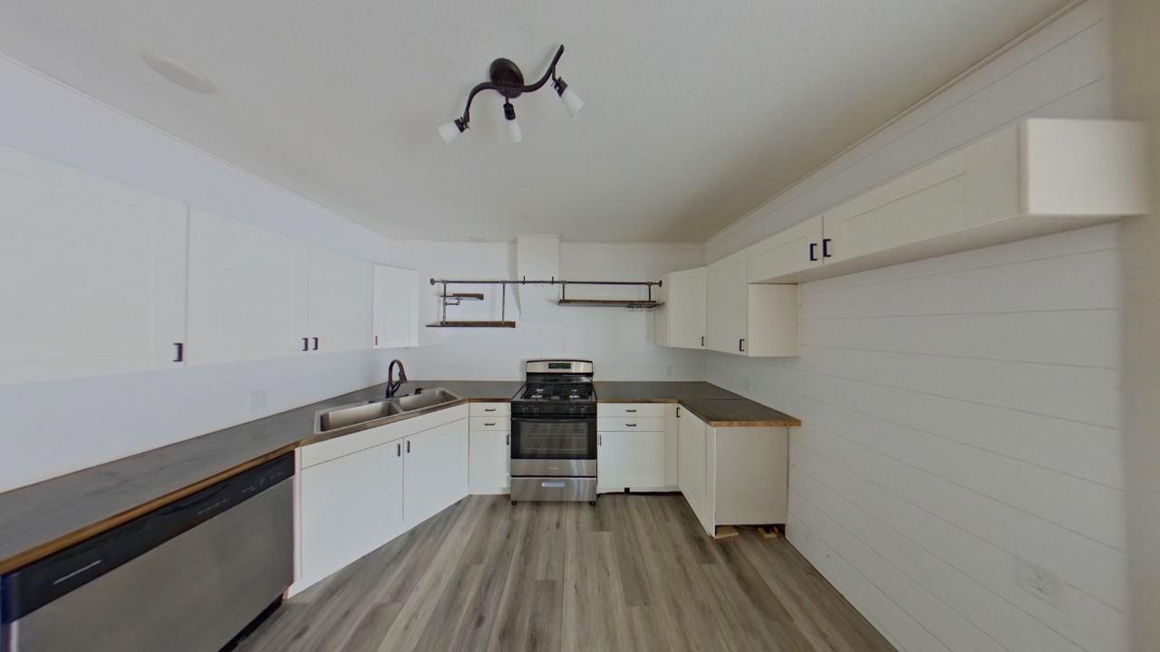 504 1st Street Northwest Faribault, MN 55021 - Photo 4 of 25