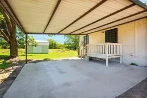 $1,975 | 307 South Crockett Street, Edgewood, TX 75117