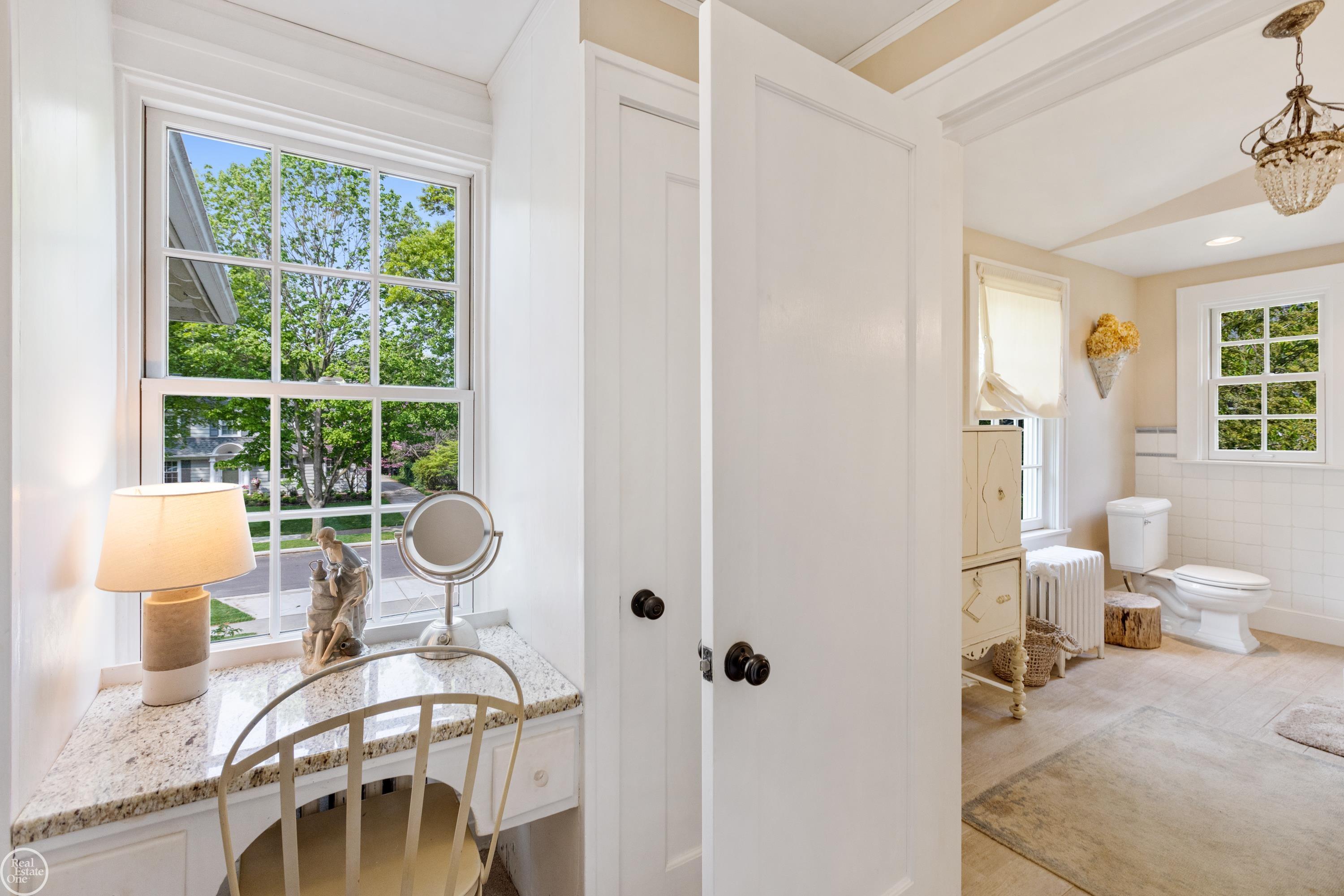 492 Rivard Boulevard Grosse Pointe, MI 48230 - Photo 36 of 81 50110851-35.JPG