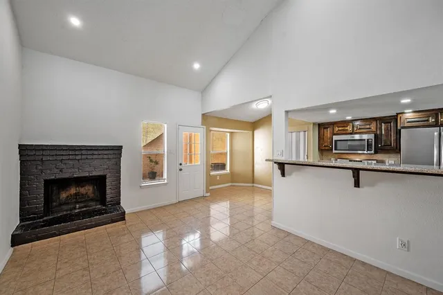 $289,990 | 1837 Amber Lane, Carrollton, TX 75007