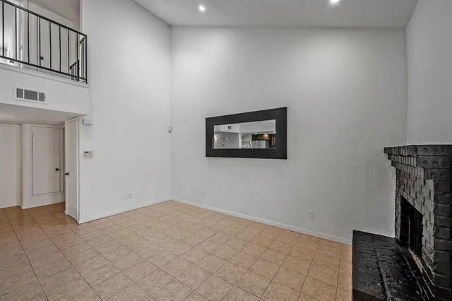 $289,990 | 1837 Amber Lane, Carrollton, TX 75007