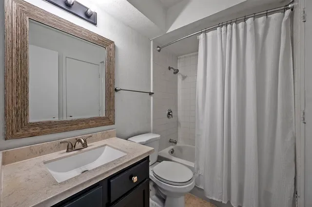 $289,990 | 1837 Amber Lane, Carrollton, TX 75007