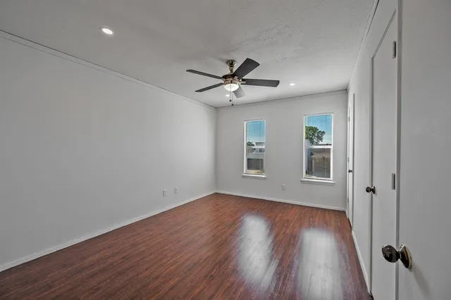 $289,990 | 1837 Amber Lane, Carrollton, TX 75007