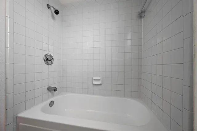 $289,990 | 1837 Amber Lane, Carrollton, TX 75007