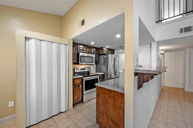 $289,990 | 1837 Amber Lane, Carrollton, TX 75007