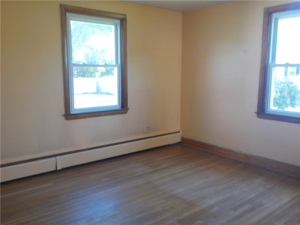 325 Morin Street Woonsocket, RI 02895 - Photo 10 of 14