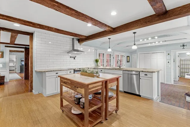 $684,900 | 252 Clark Hill Road, New Boston, NH 03070