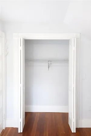 $2,350 | 299 State Street, Unit 2, Bristol, RI 02809