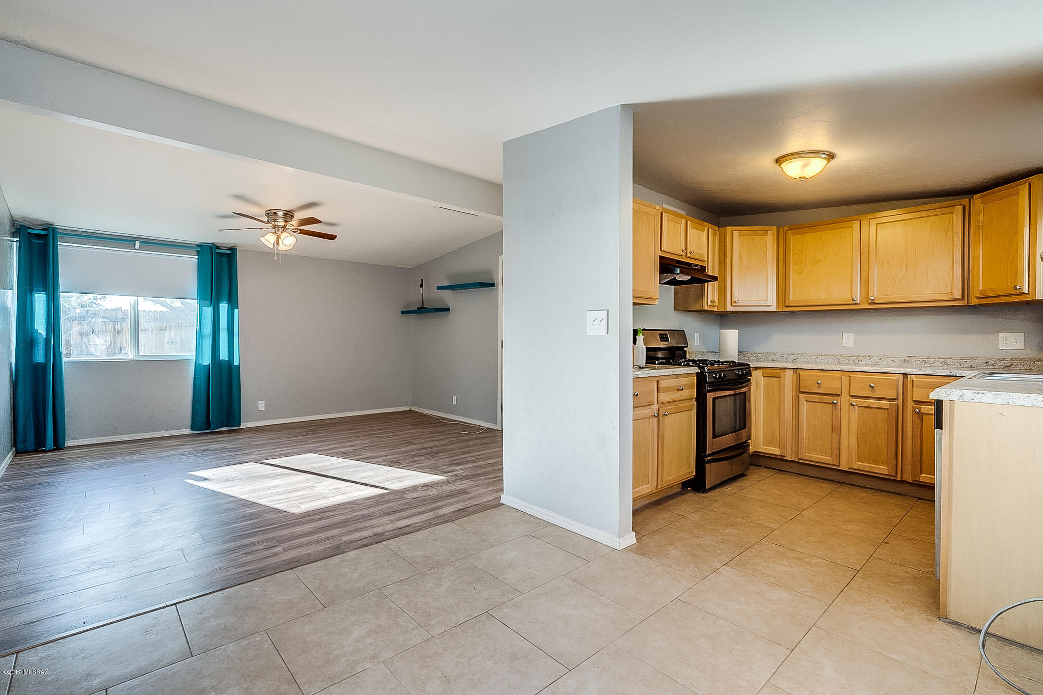 1570 West Mohave Road Tucson, AZ 85705 - Photo 10 of 34 Gallery Image 10