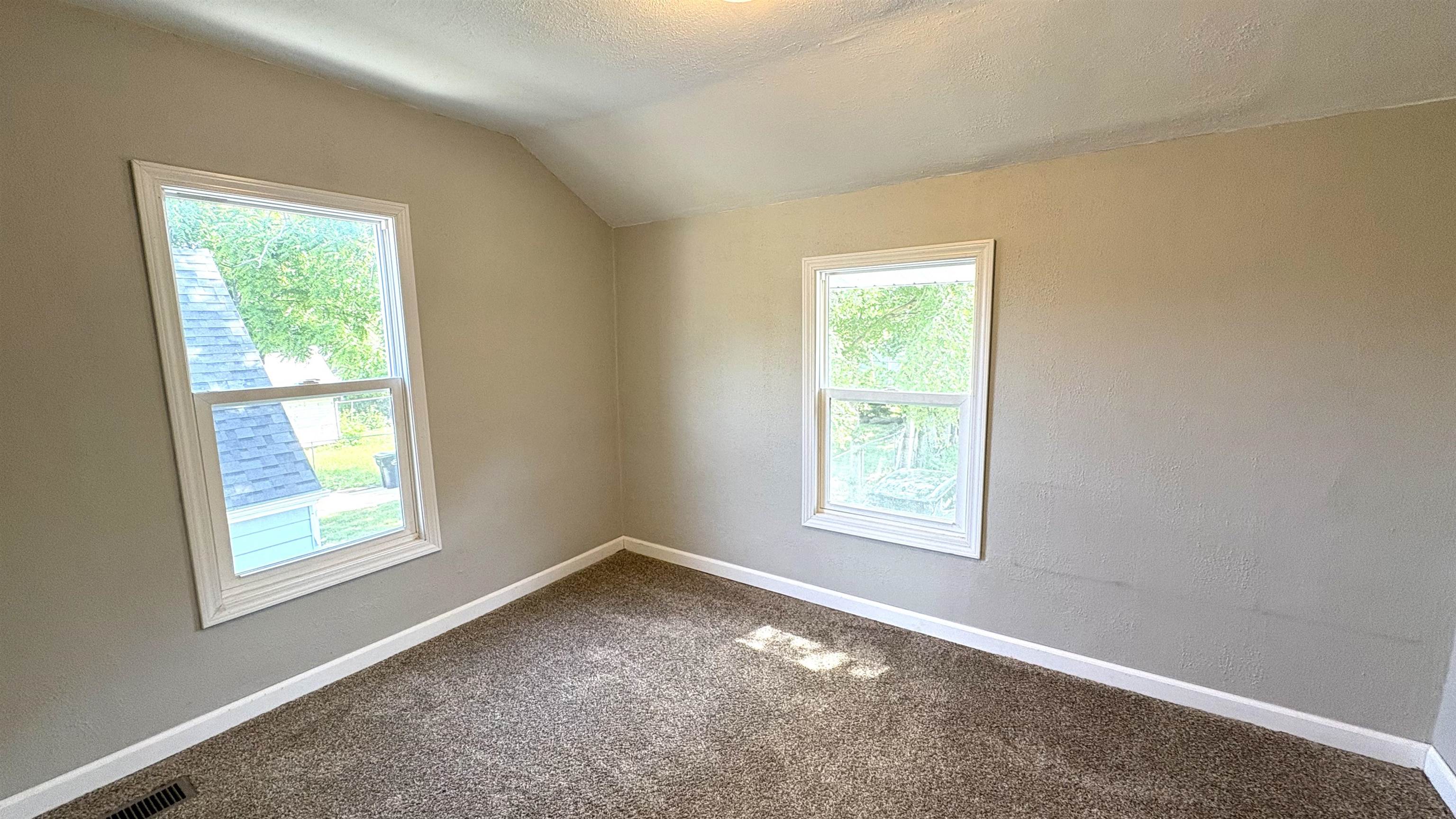 1865 Park Beloit, WI 53511 - Photo 26 of 26