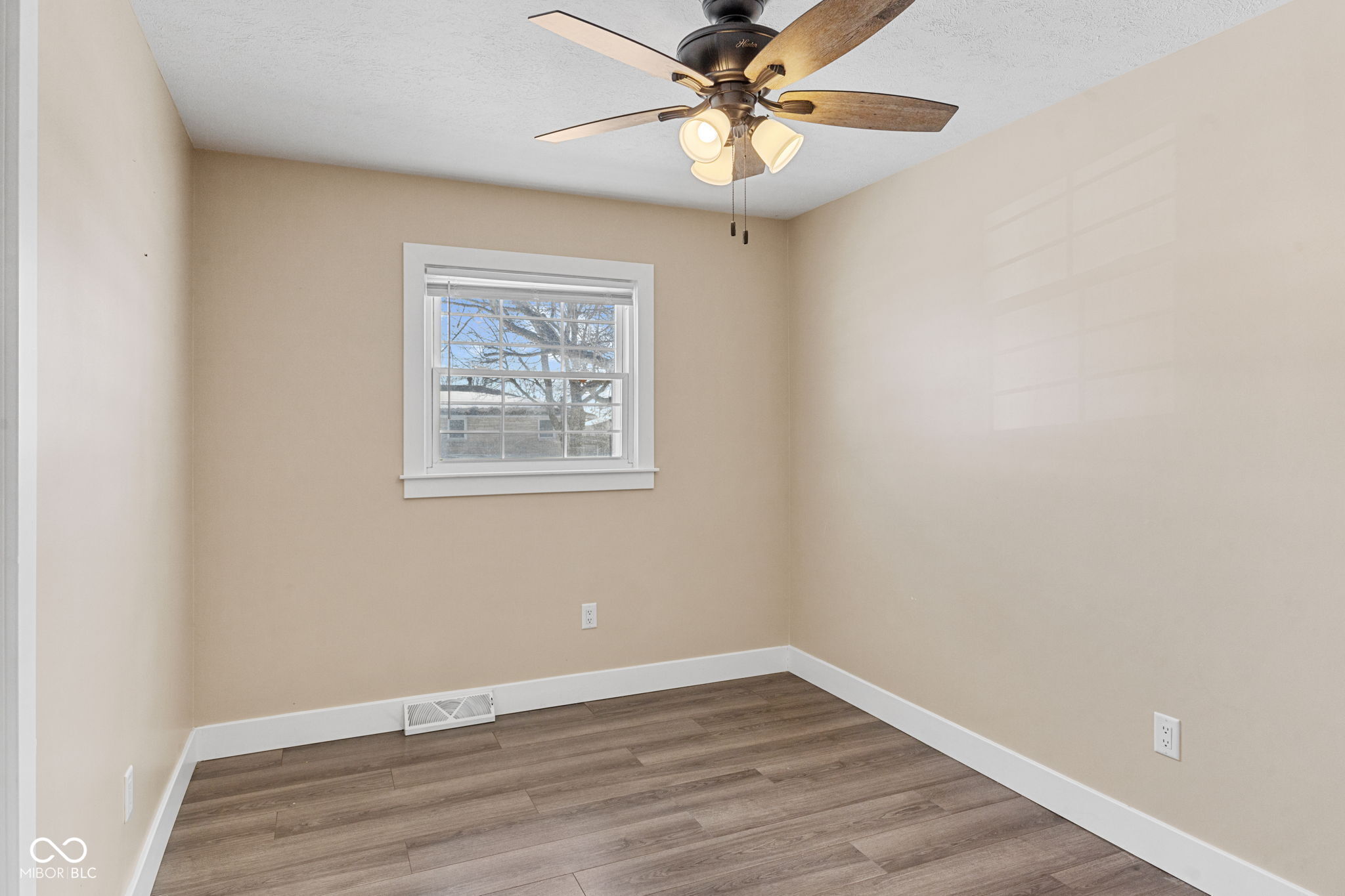 656 Daugherty Street Columbus, IN 47201 - Photo 20 of 35