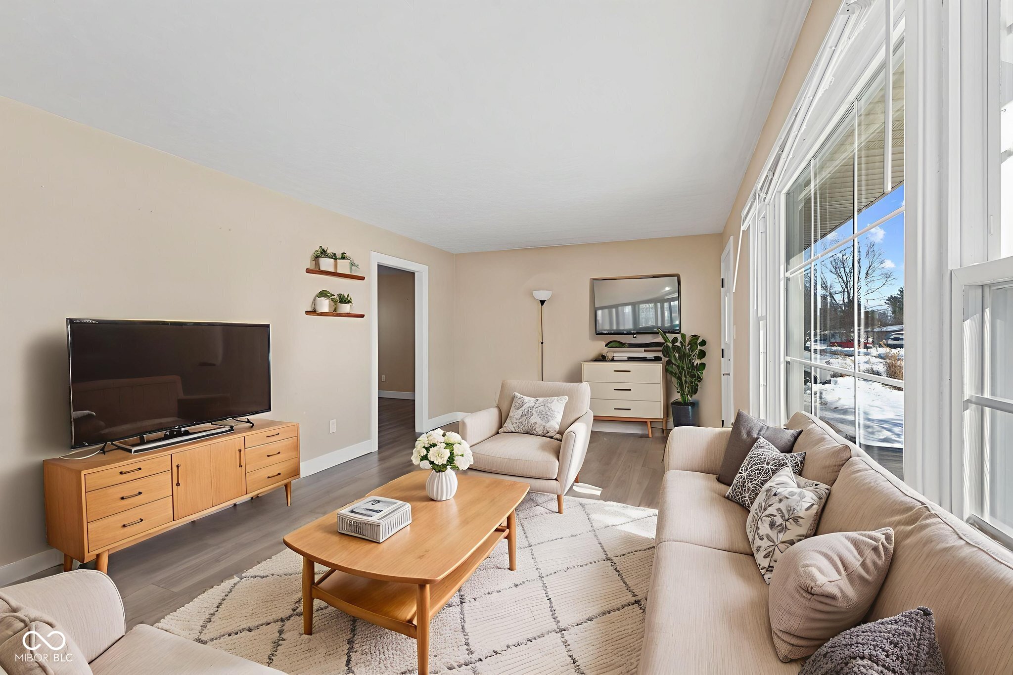 656 Daugherty Street Columbus, IN 47201 - Photo 6 of 35