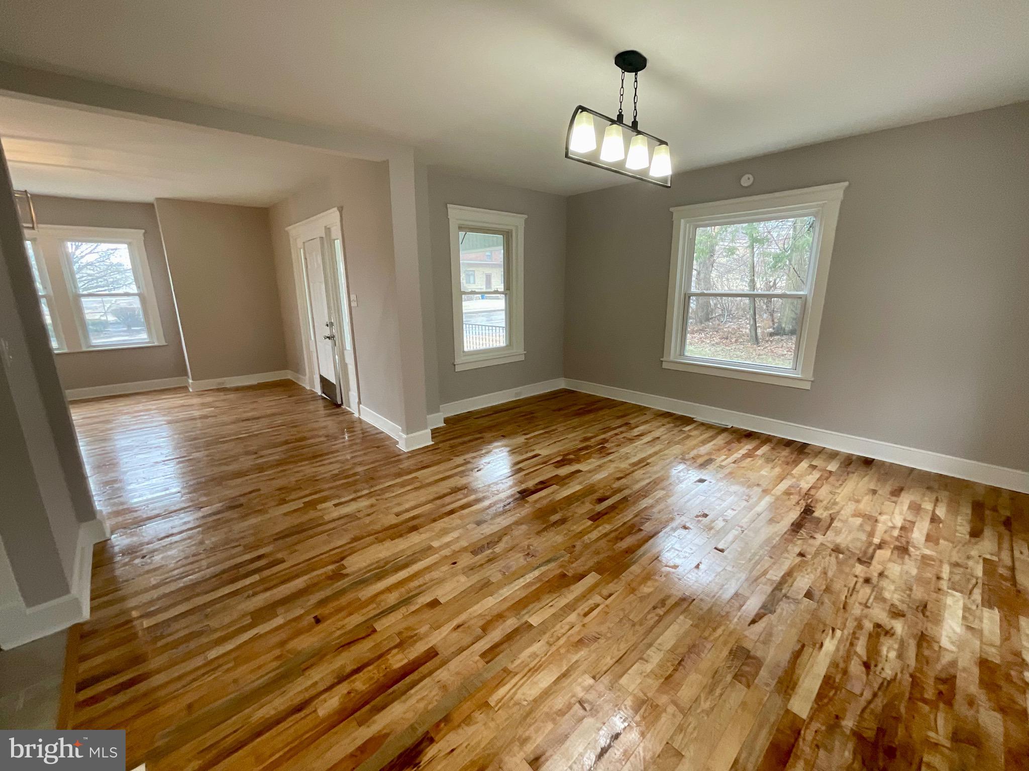 260 Spring Valley Road Reading, PA 19605 - Photo 6 of 19 Gallery Image 6