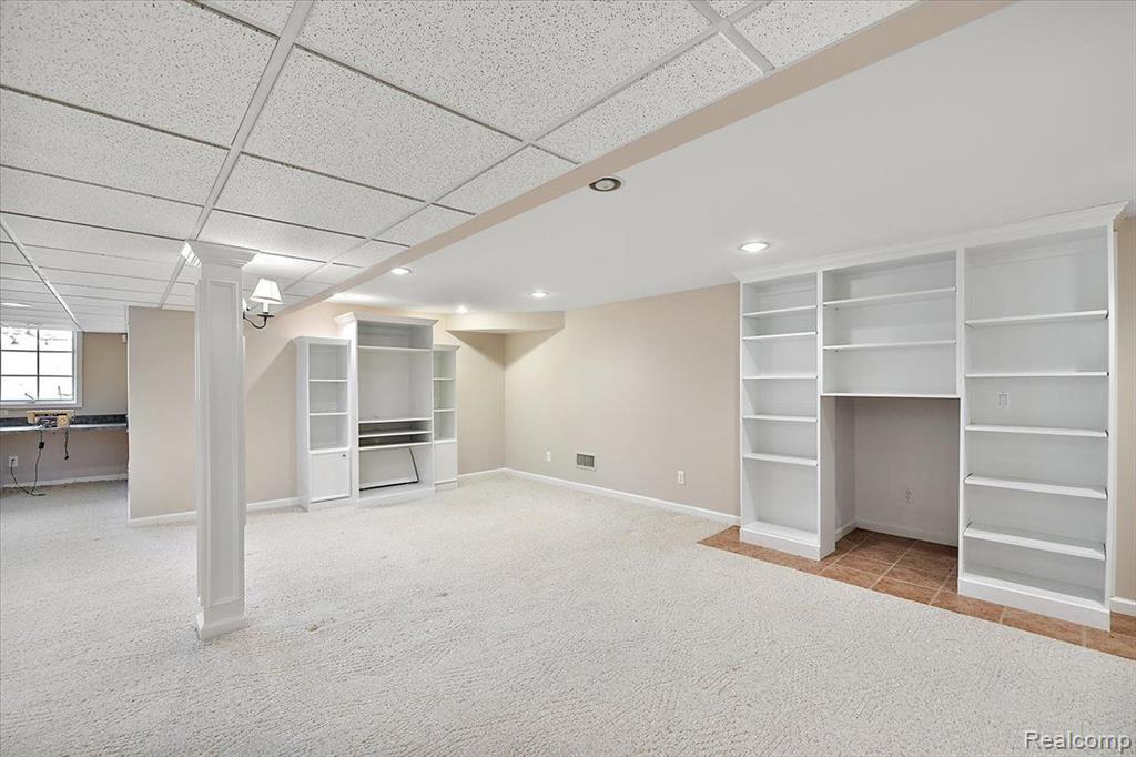 1682 Maple Creek Court Rochester, MI 48306 - Photo 58 of 66 Gallery Image 58