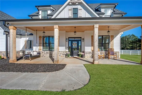 $699,000 | 28 Ravenfield Road, Taylorsville, GA 30178