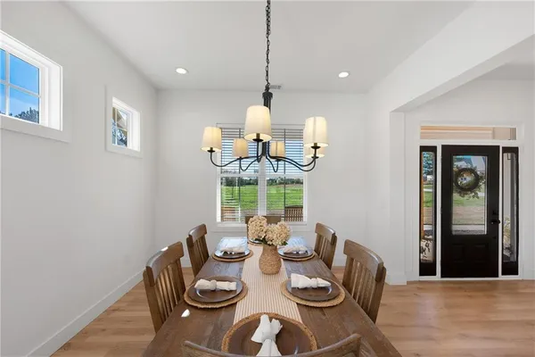 $699,000 | 28 Ravenfield Road, Taylorsville, GA 30178