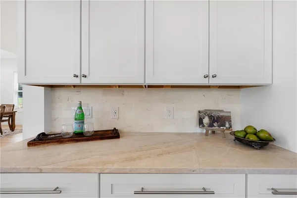 $699,000 | 28 Ravenfield Road, Taylorsville, GA 30178