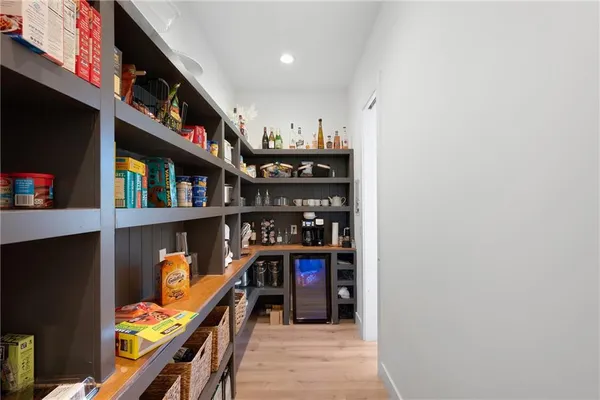 $699,000 | 28 Ravenfield Road, Taylorsville, GA 30178