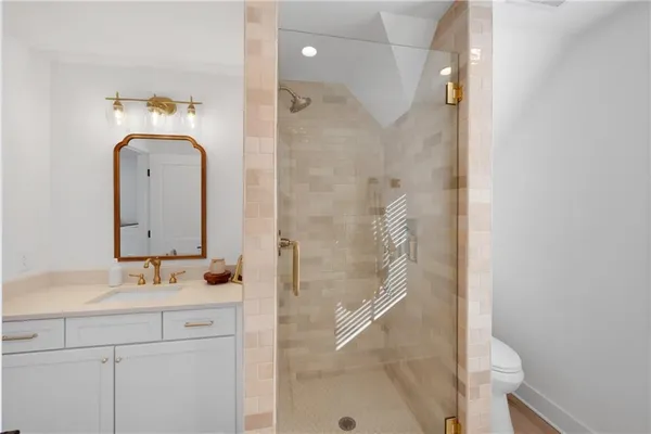 $699,000 | 28 Ravenfield Road, Taylorsville, GA 30178