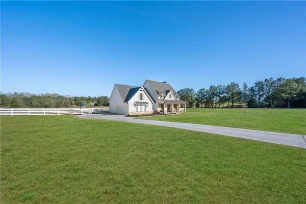 $699,000 | 28 Ravenfield Road, Taylorsville, GA 30178