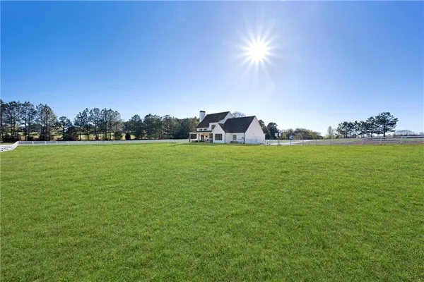 $699,000 | 28 Ravenfield Road, Taylorsville, GA 30178