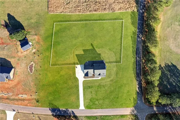 $699,000 | 28 Ravenfield Road, Taylorsville, GA 30178