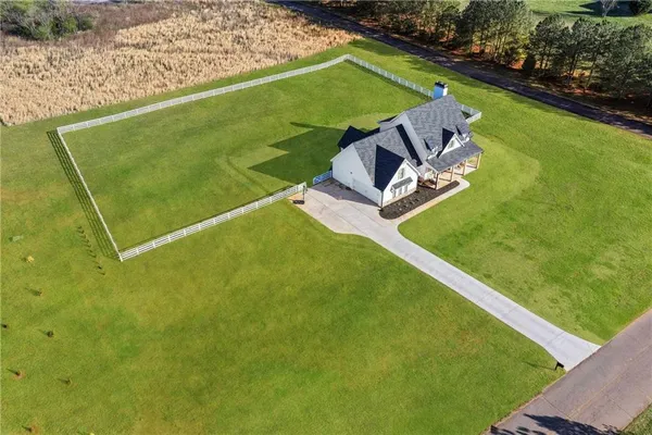 $699,000 | 28 Ravenfield Road, Taylorsville, GA 30178