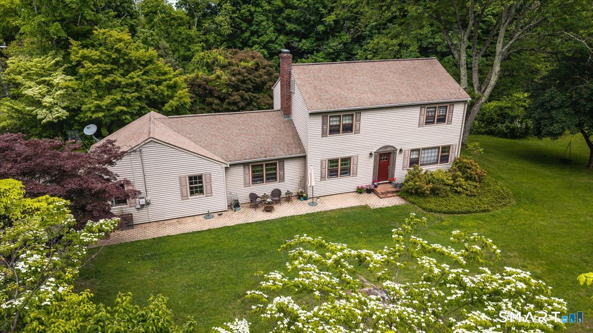 5 Mt Pleasant Road Newtown, CT 06470 - Photo 39 of 40