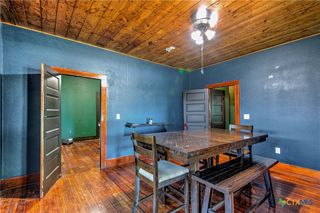 407 8th Street Moody, TX 76557 - Photo 11 of 32