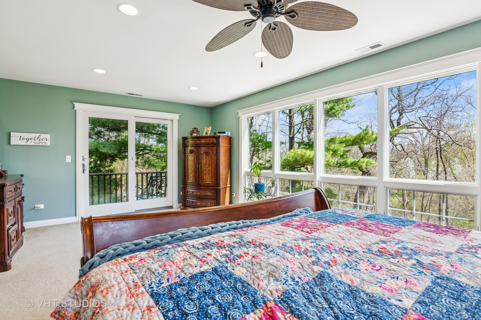 59 2s283 Route Warrenville, IL 60555 - Photo 41 of 49 a bedroom with a bed and a large window