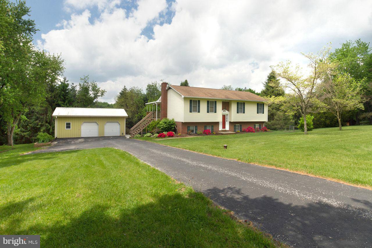 21626 Orwig Road Freeland, MD 21053 - Photo 10 of 30 Meticulous Country home and oversized garage/shop